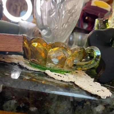 Carnival Glass, Ceramic and Fenton Lot