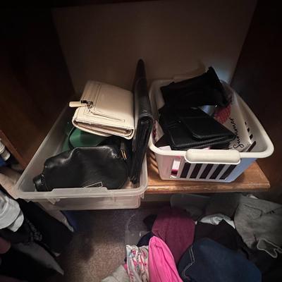 Women's Clothing Closet