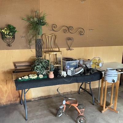Vintage Fan, Vintage Tricycle, Vintage Chair, it's too good to be true!
