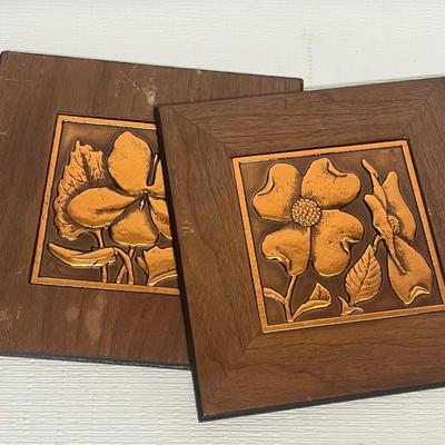 LOT 194: Vintage Wall Art - Mid Century Bruce Fox Wood and Metal Plaques and More