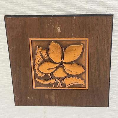 LOT 194: Vintage Wall Art - Mid Century Bruce Fox Wood and Metal Plaques and More