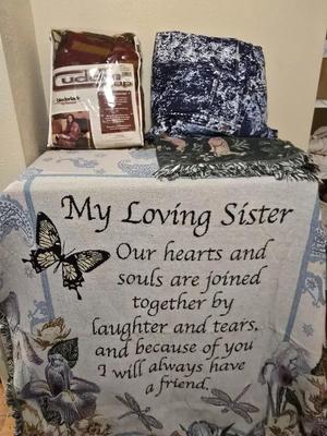 Four throw blankets - My loving sister - Blue jean print - Animal print - and a cuddle wrap