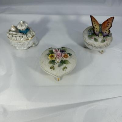 Capodimonte Fine China Trinket Boxes and More (B2-BM)