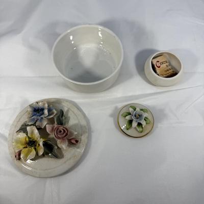 Capodimonte Fine China Trinket Boxes and More (B2-BM)
