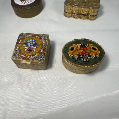 Tiny Trinket Boxes! (B2-BM)