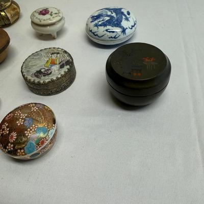 Gorgeous Asian Inspired Ornate Boxes (B2-BM)