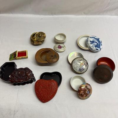 Gorgeous Asian Inspired Ornate Boxes (B2-BM)