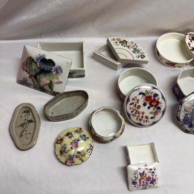 Gorgeous Asian Inspired Ornate Boxes (B2-BM)