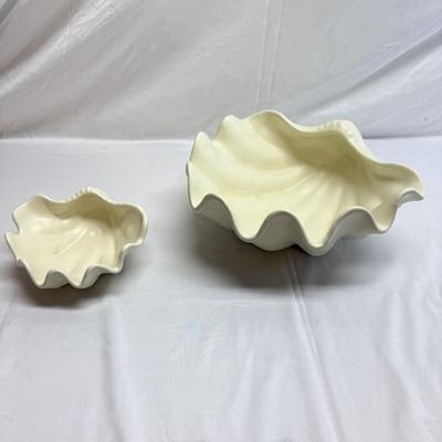 Shell Bathroom Decor incl. Art by Lois Carlisle (B2-BM)