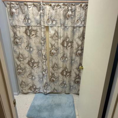 Shell Bathroom Decor incl. Art by Lois Carlisle (B2-BM)