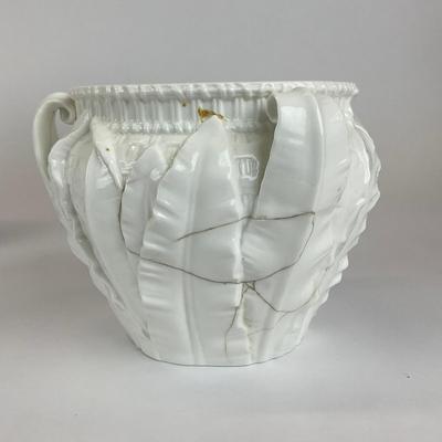Sale Photo Thumbnail #996: Vase has been repaired, Candle stick was cracked and repaired
Plate: 9.5" diameter
Candlestick: 7" high
Vase: 4.75" high
