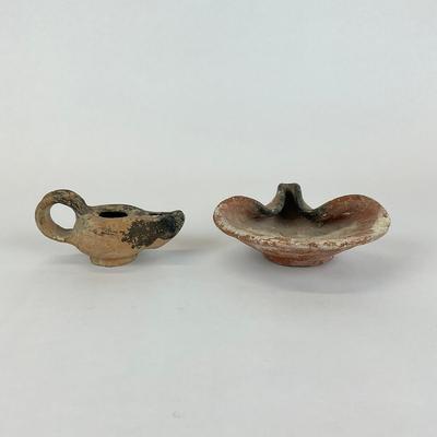 Sale Photo Thumbnail #1008: Oil Lamp: 4.5" long
Saucer: 5" wide x 5" deep