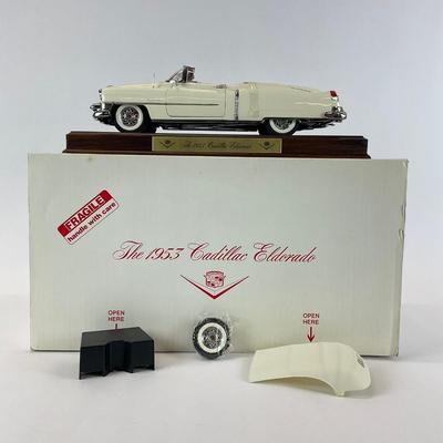 Sale Photo Thumbnail #1062: New in box
1/64 in scale