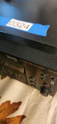 Sony 5 CD Changer w Remote RCD w500C w remote