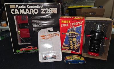 Sale Photo Thumbnail #43: Vintage Tin Toy, Robot, RC Corvette Lot | NEW