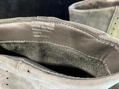 Sale Photo Thumbnail #131: gently used