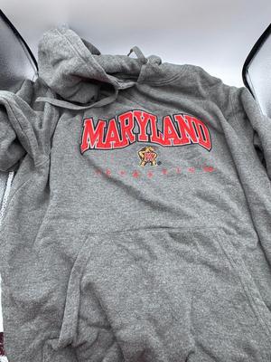 University of Maryland Terrapins - Fan Bundle w/signed Jersey