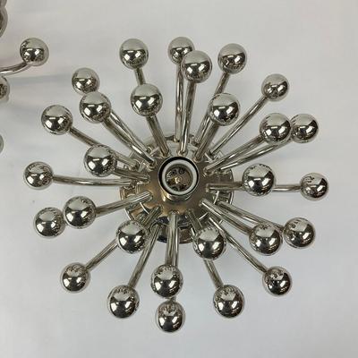 Sale Photo Thumbnail #1220: Measures: 13" diameter x 6" high