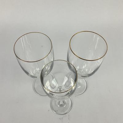 Sale Photo Thumbnail #1275: Comes with two goblets & one wine glass
Wine: 7.5" high
Goblets: 8.25" high