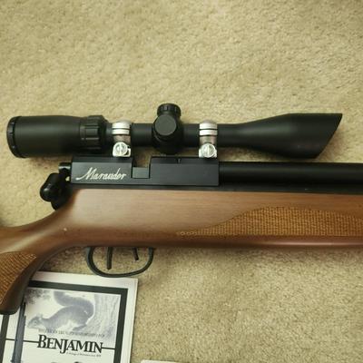 Benjamin Marauder BP2563 Air Rifle pellet with Center Point Scope