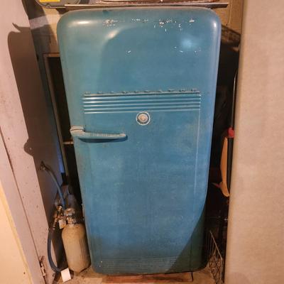 Vintage Kelvinator refrigerator Man Cave