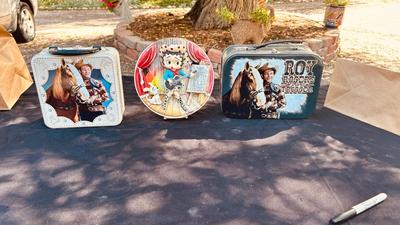 ROY ROGERS LUNCH BOXES AND BETTY BOOP COLLECTIBLE PLATE