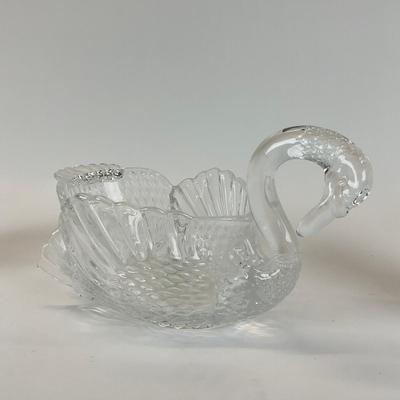 Sale Photo Thumbnail #1350: Also includes a soup dish