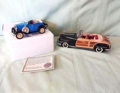 TWO MODEL CARS FROM NATIONAL MOTOR MUSEUM MINT