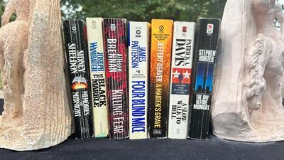 END OF THE TRAIL BOOK ENDS A VARIETY OF NOVELS AND OTHER NATIVE AMERICAN STYLE ITEMS