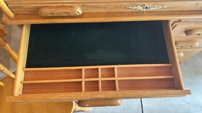 SUPER NICE SMALLER ROLL TOP DESK IN EXCELLENT CONDITION