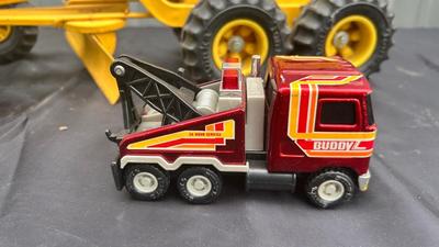 TONKA ROAD GRADER AND TONKA TOW TRUCK