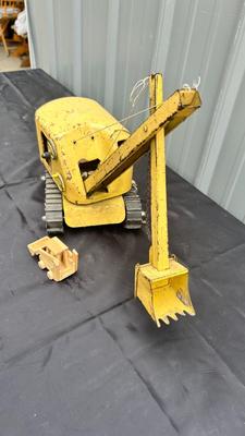 STRUCTURE CONSTRUCTION COMPANY BACKHOE AND LITTLE WOODEN BOBCAT