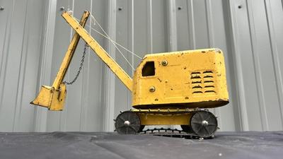 STRUCTURE CONSTRUCTION COMPANY BACKHOE AND LITTLE WOODEN BOBCAT