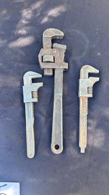 PIPE WRENCHES