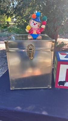 BRASS COLORED CUBE TRUNK, ABC BLOCK BOX AND CLOWN BANK
