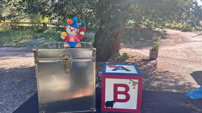 BRASS COLORED CUBE TRUNK, ABC BLOCK BOX AND CLOWN BANK