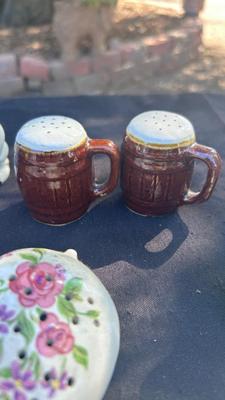 VINTAGE SALT & PEPPER SHAKERS