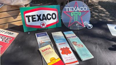 TEXACO SIGN, LED LIGHT AND VINTAGE ROAD MAPS