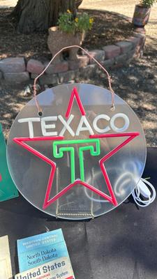 TEXACO SIGN, LED LIGHT AND VINTAGE ROAD MAPS