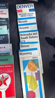 MR. HORSEPOWER LED LIGHT, VINTAGE ROAD MAPS AND SMILEY‘S REST STOP SIGN