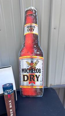 MICHELOB IGLOO COOLER, BEER TAP HANDLE AND TIN SIGN
