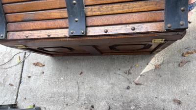 TREASURE CHEST TRUNK