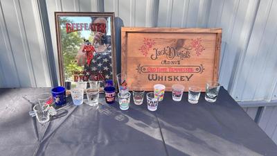BEEF EATER GIN MIRROR, JACK DANIEL‘S CRATE LID AND SHOT GLASSES