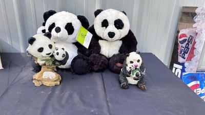 LOVABLE PANDA BEARS