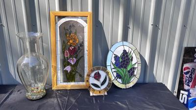 STAINED GLASS ITEMS AND A LARGE VASE