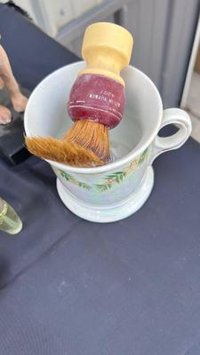 OLD PERFUME BOTTLES, DECOR. AND BATHROOM ITEMS