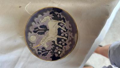 OLD PERFUME BOTTLES, DECOR. AND BATHROOM ITEMS