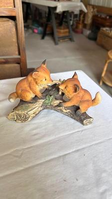 THE FOX AND THE HOUNDS