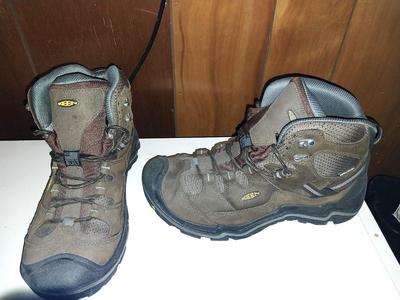 TWO PAIRS OF MENS BOOT/SHOE