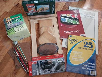 OIL & ENAMELPAINTS -BRUSHES AND CRAFTING